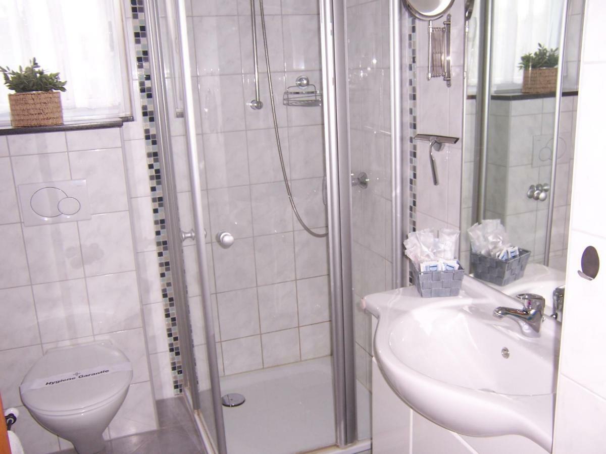 Gaestehaus Schneider Bechtheim Dış mekan fotoğraf